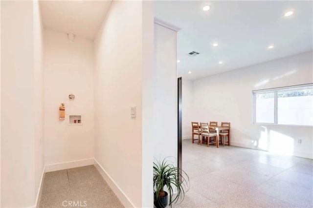 1615 N Niagara Street, Burbank, CA 91505