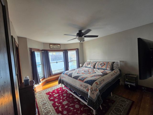 83 Spring Street, Hardwick, VT 05843
