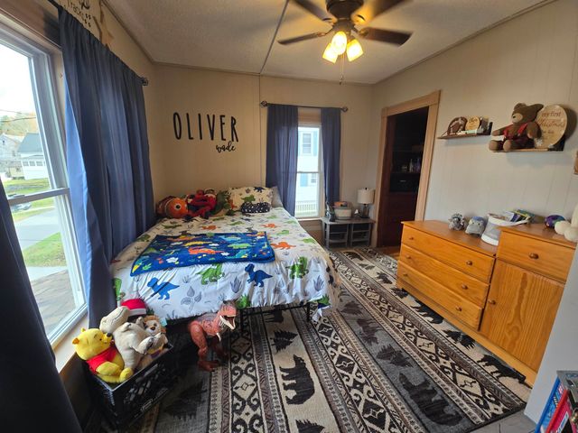 83 Spring Street, Hardwick, VT 05843