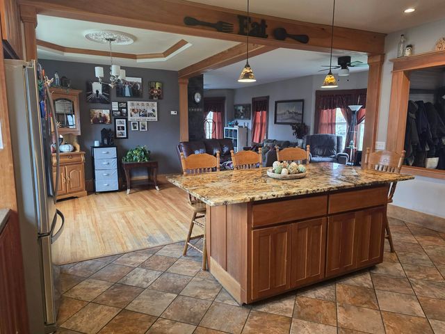 83 Spring Street, Hardwick, VT 05843