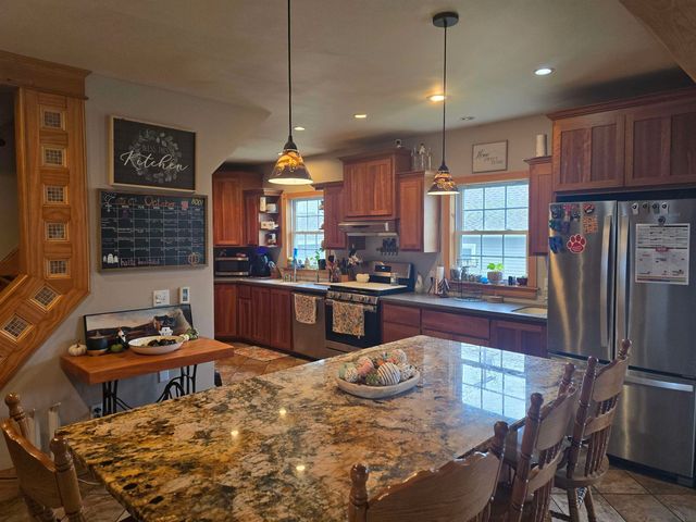 83 Spring Street, Hardwick, VT 05843