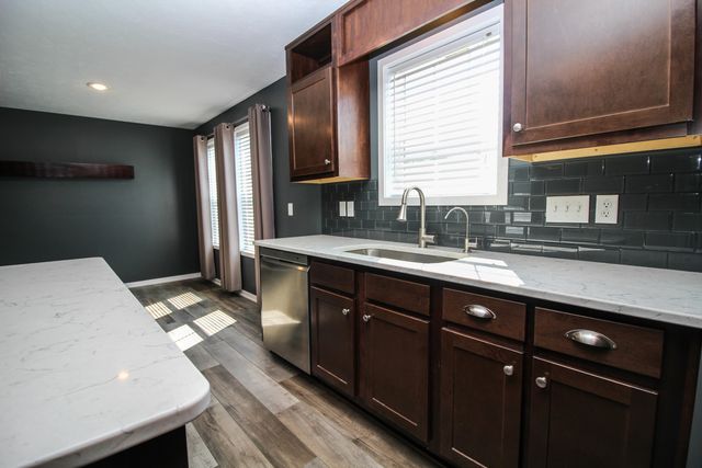 7237 White Oak Circle, Portage City, MI 49002