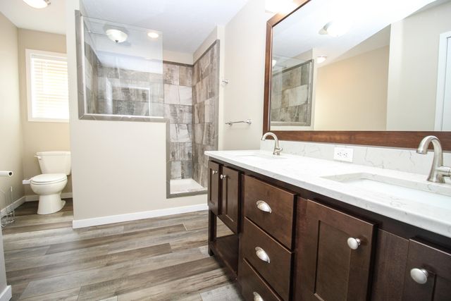 7237 White Oak Circle, Portage City, MI 49002