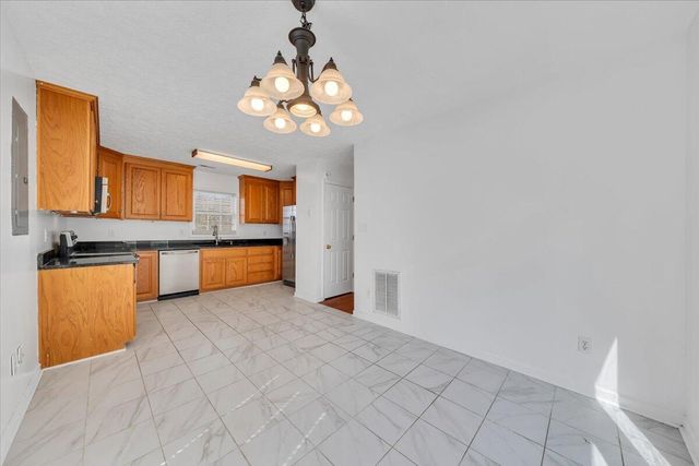 2415 Marr ST, Roanoke, VA 24012