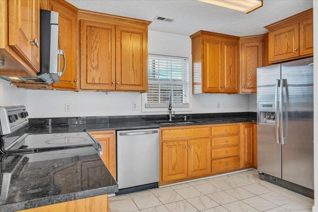 2415 Marr ST, Roanoke, VA 24012