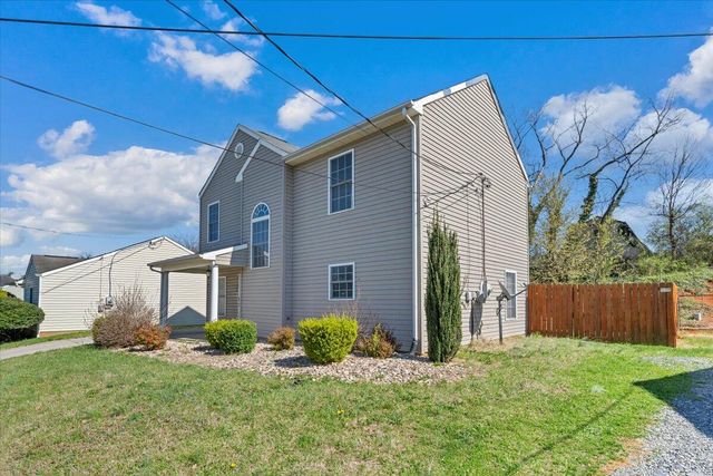 2415 Marr ST, Roanoke, VA 24012