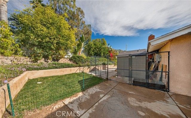 2794 La Praix, Highland, CA 92346