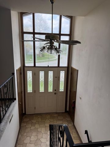 8430 Bell Street, Crown Point, IN 46307