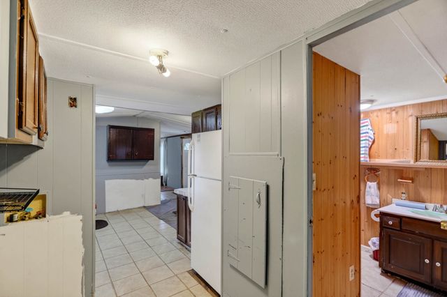 924 Harsh Ln, Castalian Springs, TN 37031