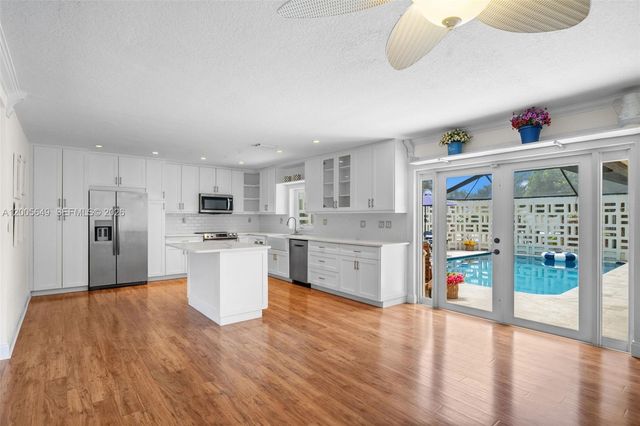 2649 Scott St, Hollywood, FL 33020