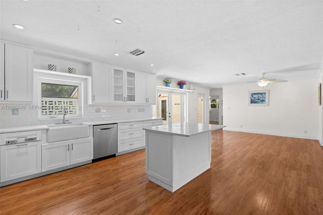 2649 Scott St, Hollywood, FL 33020