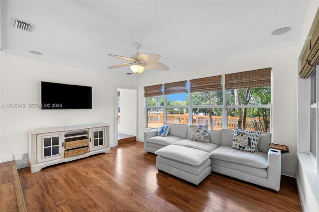 2649 Scott St, Hollywood, FL 33020