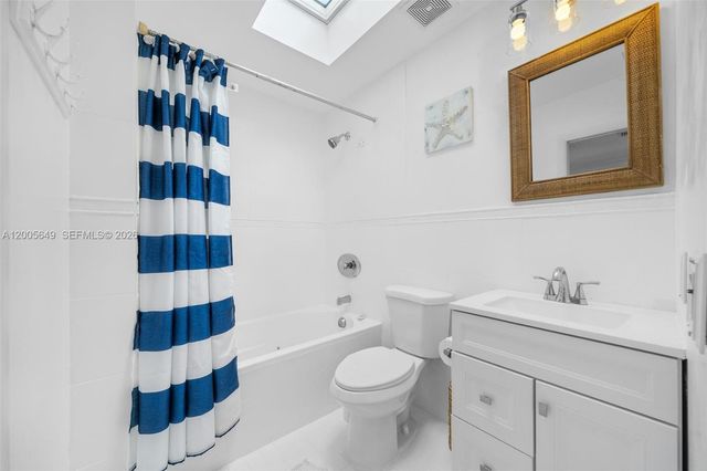 2649 Scott St, Hollywood, FL 33020