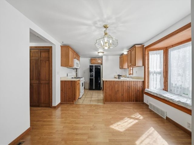 1306 Chapel Rd, Center Twp, PA 15061