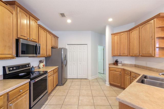 1504 TOZIER PLACE, Plant City, FL 33563