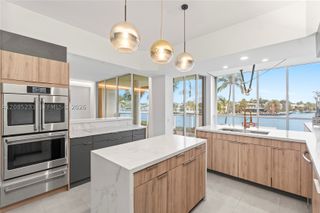3801 NE 207th St TH6, Aventura, FL 33180