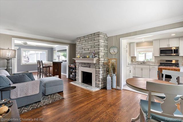 37510 Lakeville Street, Harrison Charter Township, MI 48045