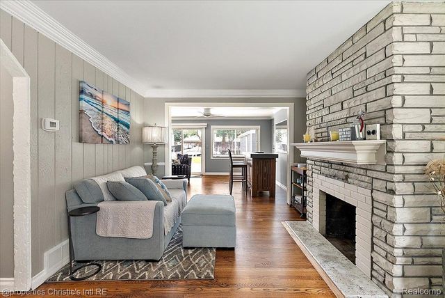 37510 Lakeville Street, Harrison Charter Township, MI 48045