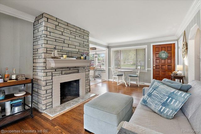 37510 Lakeville Street, Harrison Charter Township, MI 48045