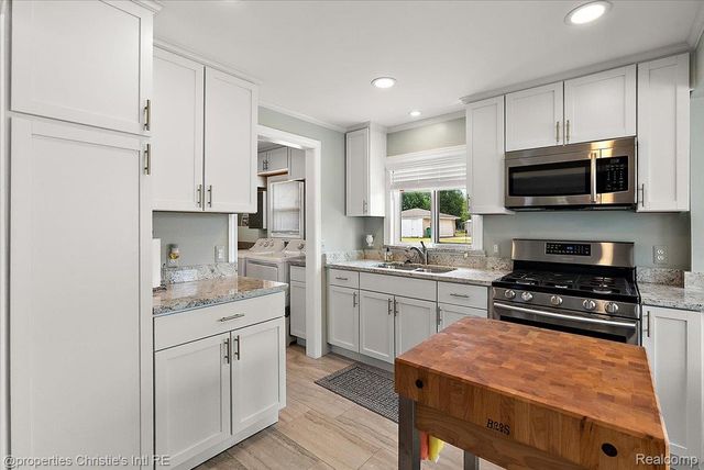 37510 Lakeville Street, Harrison Charter Township, MI 48045
