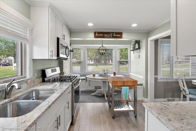37510 Lakeville Street, Harrison Charter Township, MI 48045