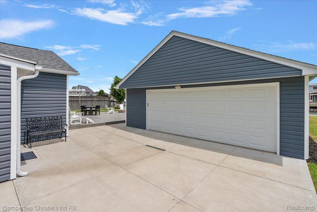 37510 Lakeville Street, Harrison Charter Township, MI 48045