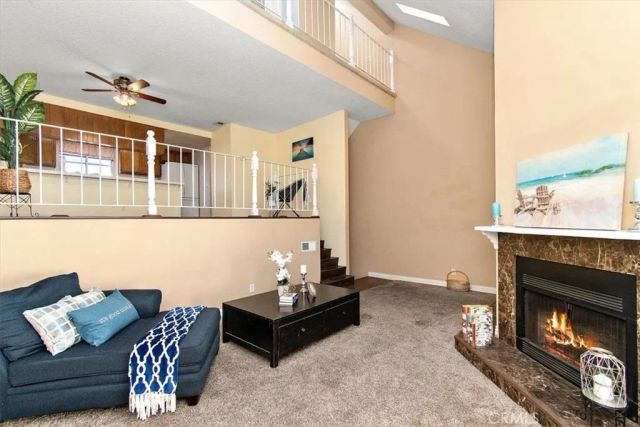 5465 E Centralia, Long Beach, CA 90808