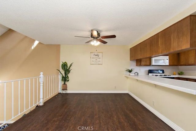 5465 E Centralia, Long Beach, CA 90808