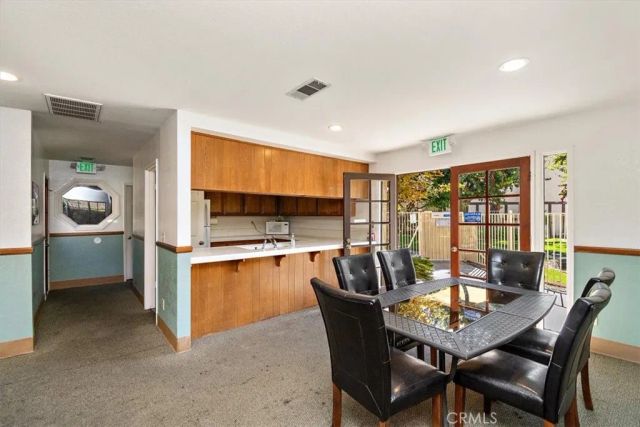 5465 E Centralia, Long Beach, CA 90808