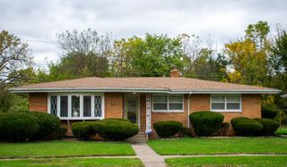 400 E 52nd Avenue, Merrillville, IN 46410