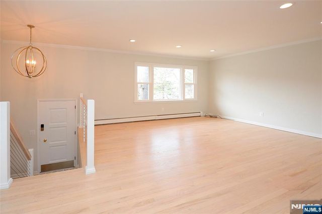 43 Spruce Avenue, Emerson, NJ 07630