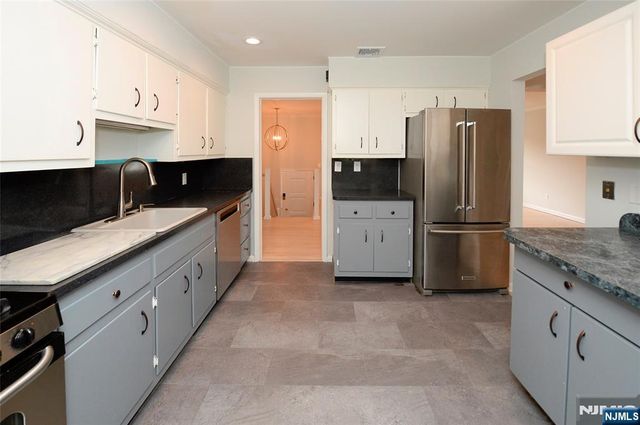 43 Spruce Avenue, Emerson, NJ 07630