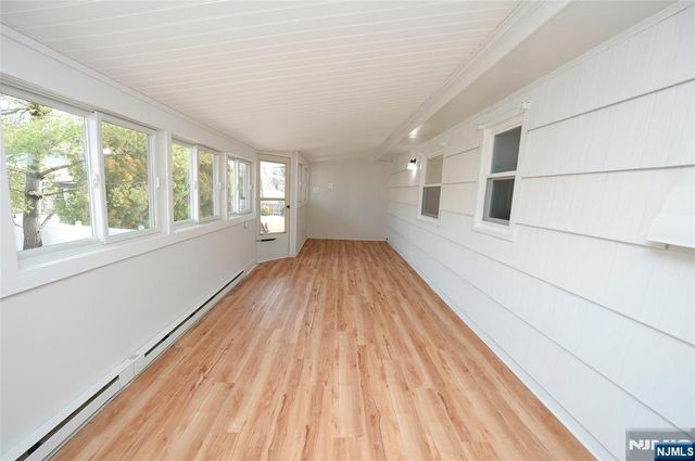 43 Spruce Avenue, Emerson, NJ 07630