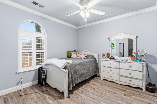 17703 El Camino Road, Madera, CA 93636