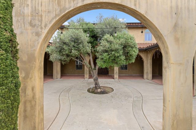 17703 El Camino Road, Madera, CA 93636