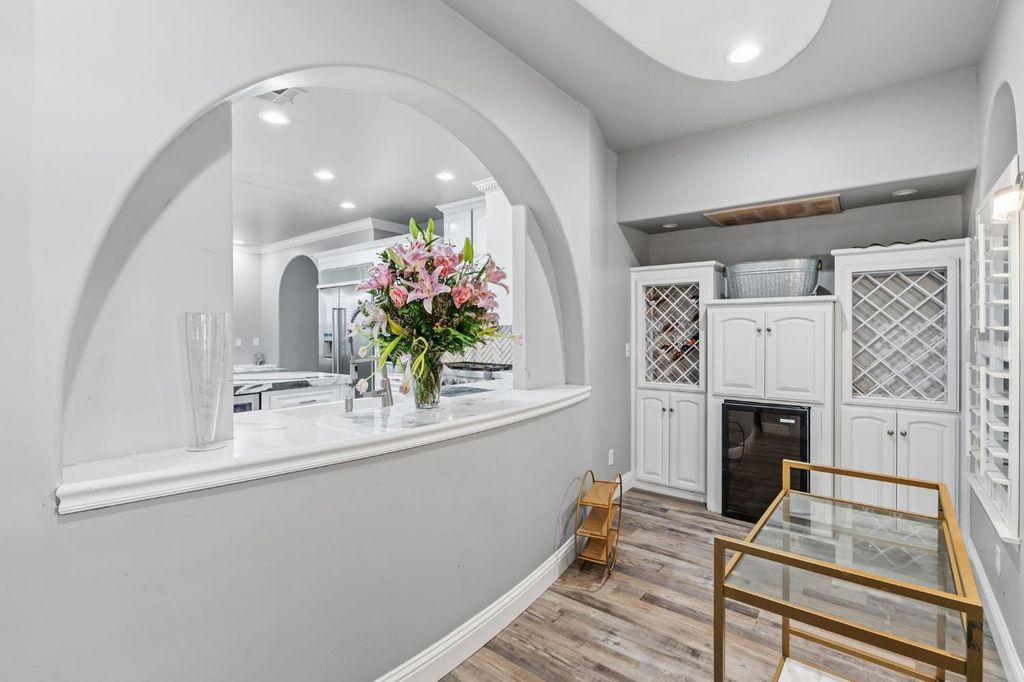 Image 13 of property listing at 17703 El Camino Road, Madera, CA 93636