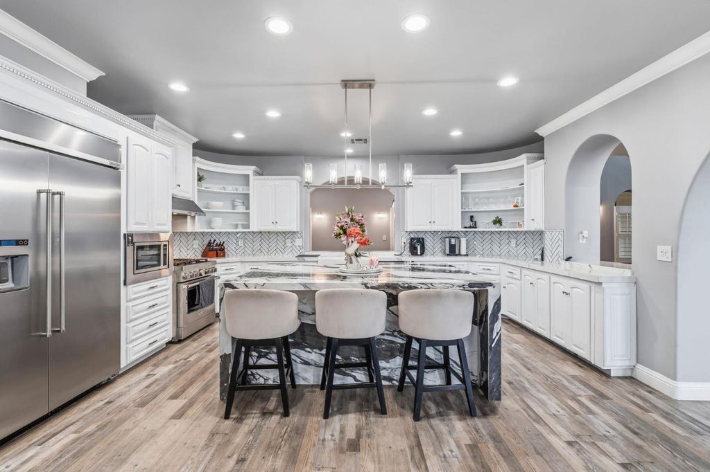 Image 19 of property listing at 17703 El Camino Road, Madera, CA 93636