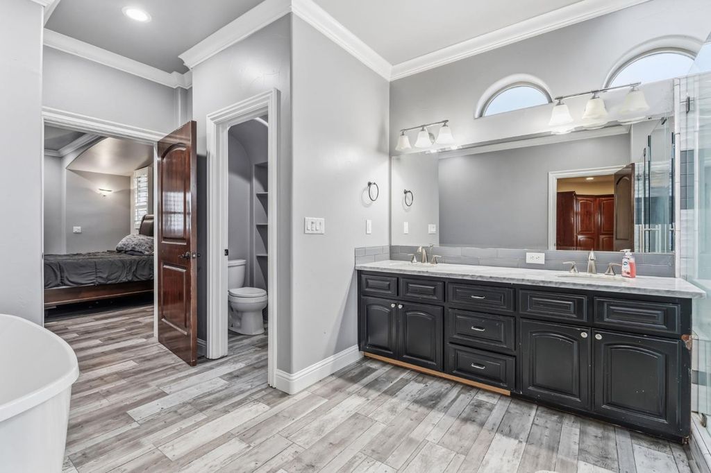 Image 37 of property listing at 17703 El Camino Road, Madera, CA 93636