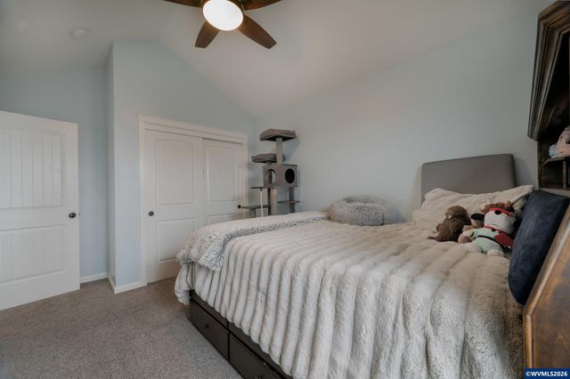 2303 NE Deciduous Av, Albany, OR 97321