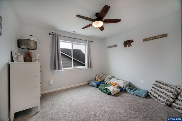 2303 NE Deciduous Av, Albany, OR 97321