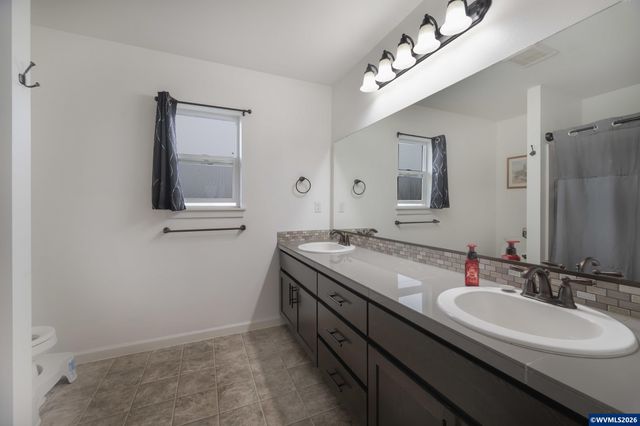 2303 NE Deciduous Av, Albany, OR 97321