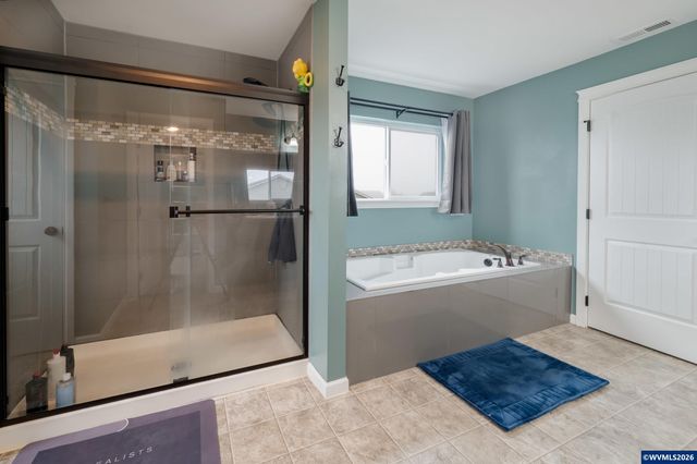 2303 NE Deciduous Av, Albany, OR 97321