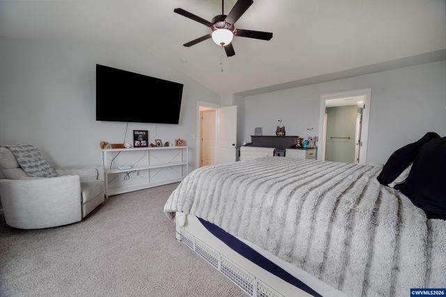 2303 NE Deciduous Av, Albany, OR 97321