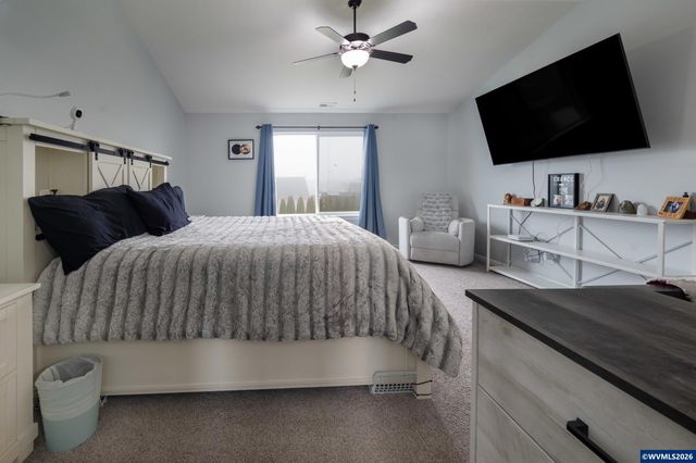 2303 NE Deciduous Av, Albany, OR 97321