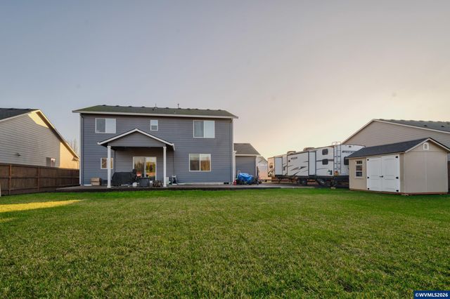 2303 NE Deciduous Av, Albany, OR 97321