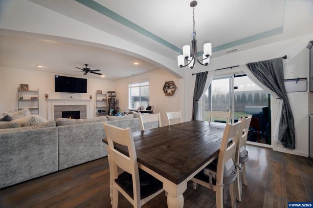 2303 NE Deciduous Av, Albany, OR 97321