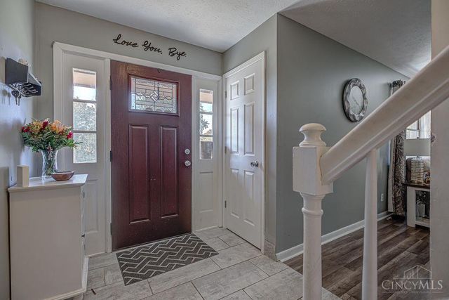 672 Glenway Drive, Hamilton, OH 45013