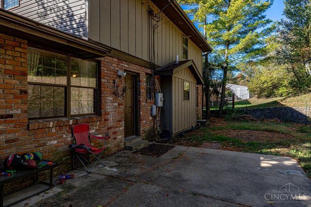 672 Glenway Drive, Hamilton, OH 45013