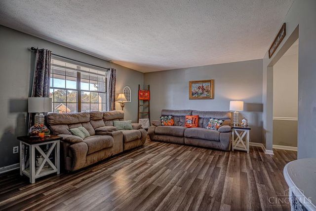 672 Glenway Drive, Hamilton, OH 45013