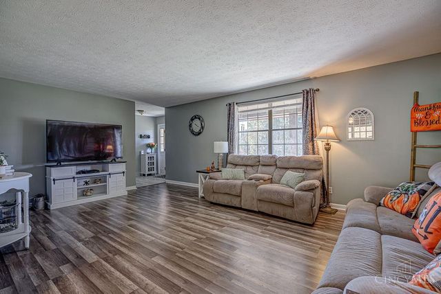 672 Glenway Drive, Hamilton, OH 45013